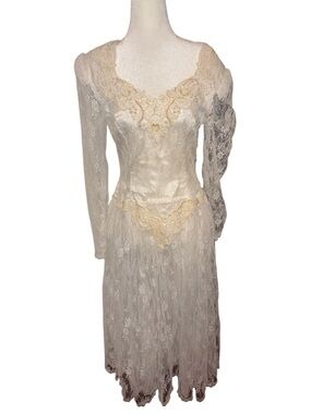 Vintage Union Made Wedding Dress & Veil Lace